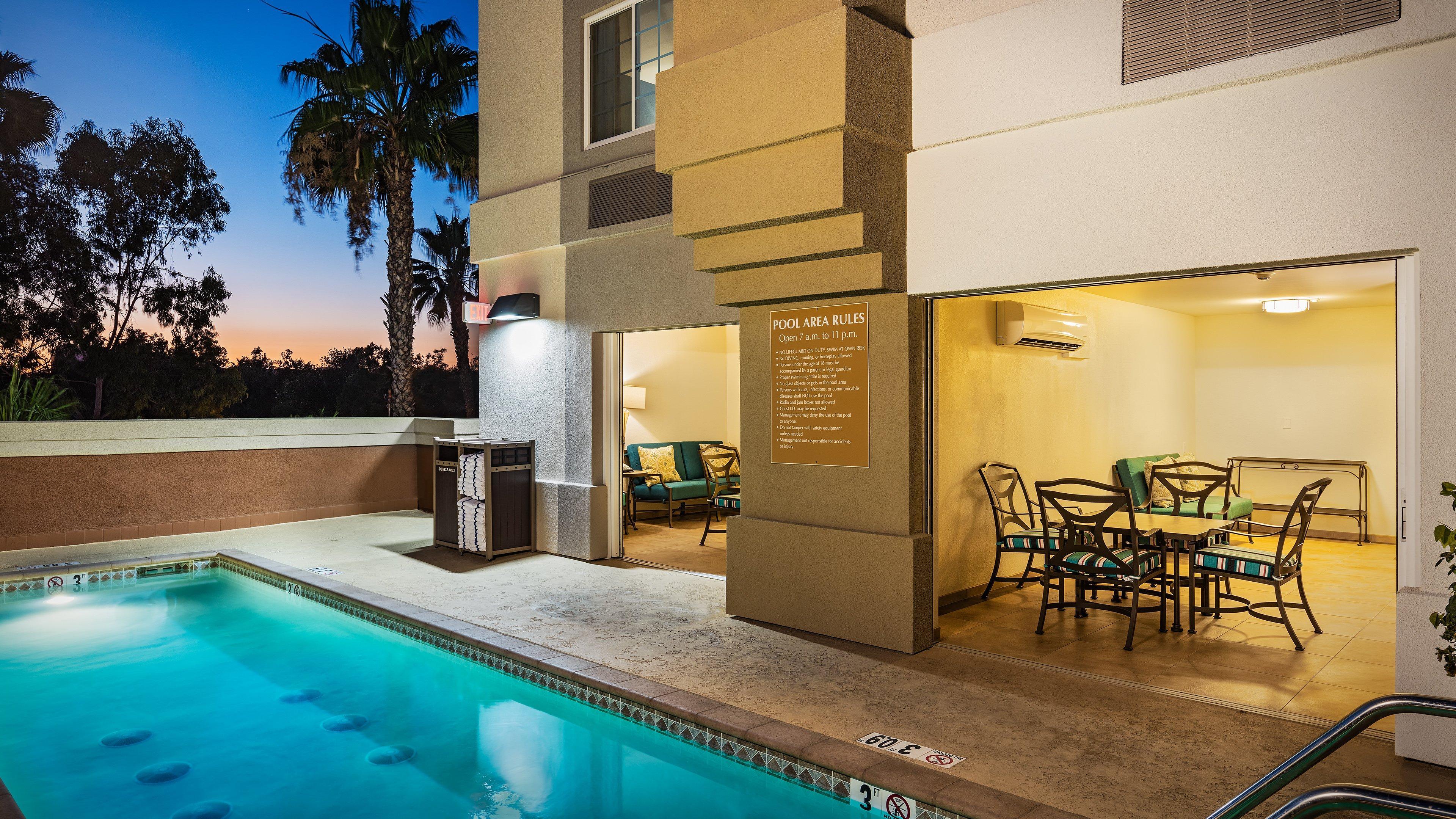 Candlewood Suites Anaheim - Resort Area, An Ihg Hotel Exterior foto