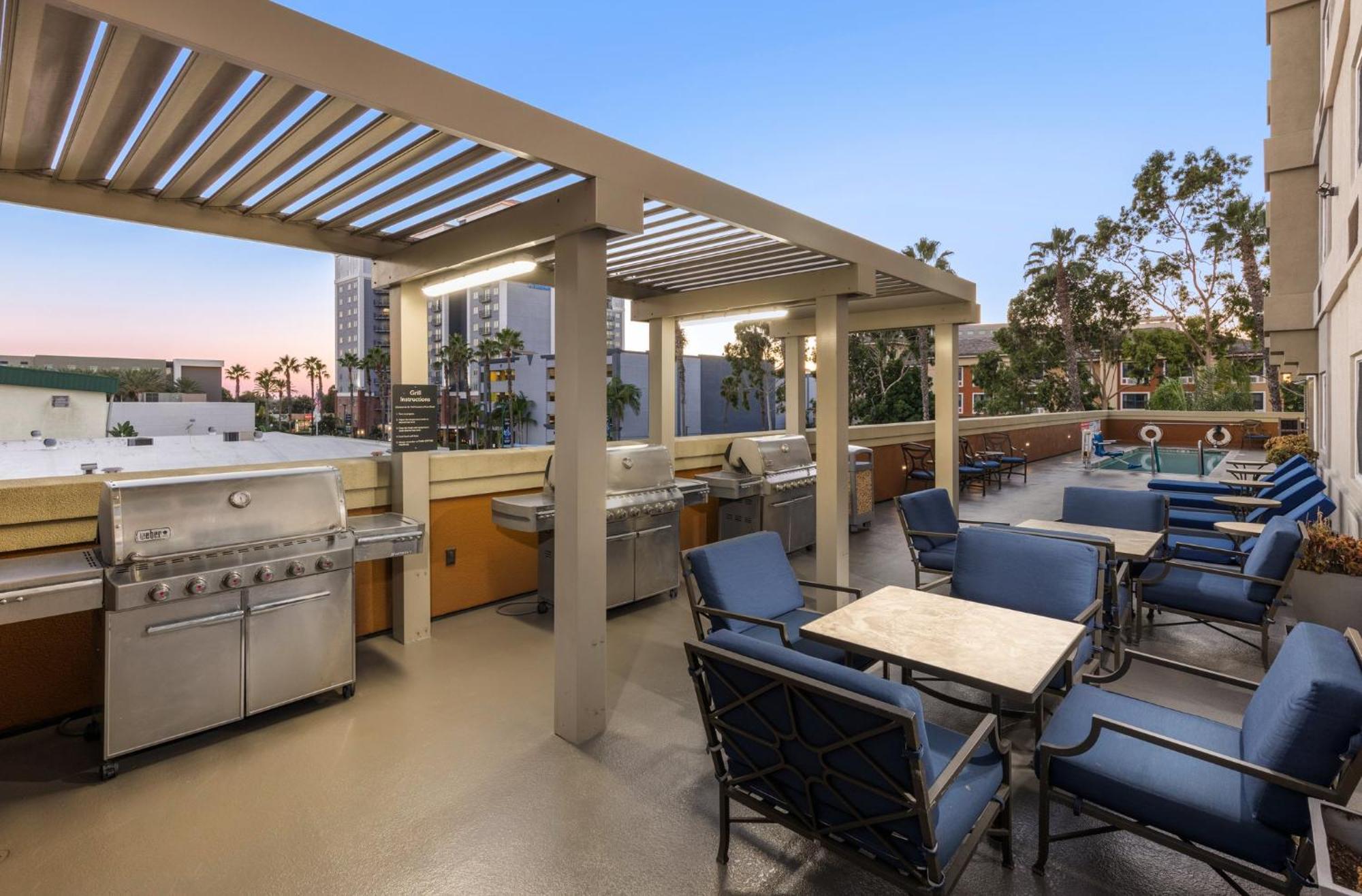 Candlewood Suites Anaheim - Resort Area By Ihg Exterior foto